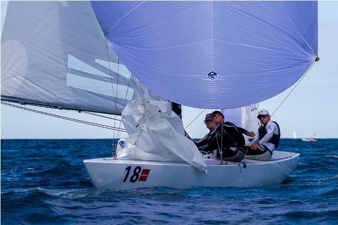Matt Chew and his Gen XY lead at the end of day one - 2016 Evans Long Etchells Australasian Championship © Teri Dodds http://www.teridodds.com